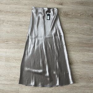 Aritzia Babaton Taupe Midi Skirt